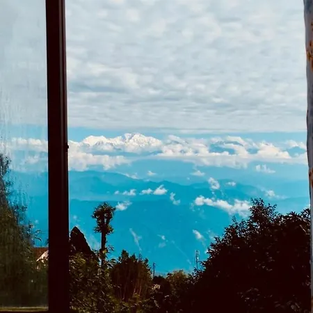 Forest Lodge - 80 Mts From Mall Road Darjeeling  Exterior photo