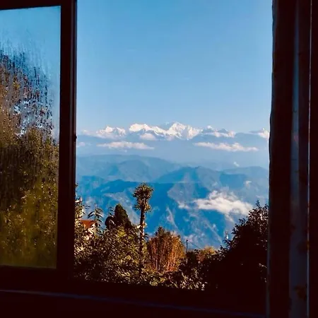 Forest Lodge - 80 Mts From Mall Road Darjeeling  Exterior photo