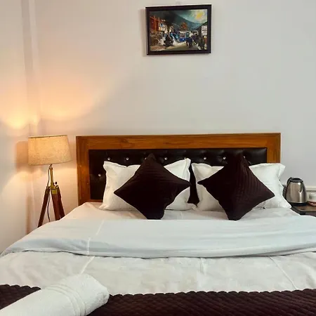 Forest Lodge - 80 Mts From Mall Road Darjeeling  Exterior photo