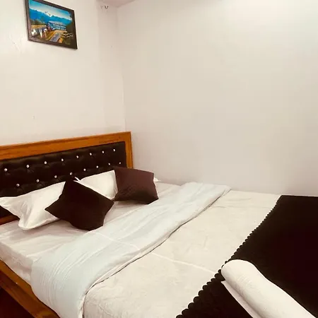 Forest Lodge - 80 Mts From Mall Road Darjeeling  Exterior photo