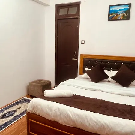 Forest Lodge - 80 Mts From Mall Road Darjeeling  Exterior photo