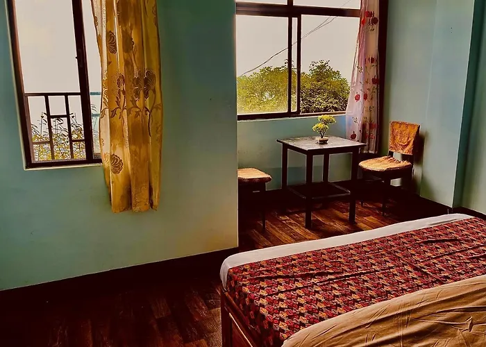 Forest Lodge - 80 Mts From Mall Road